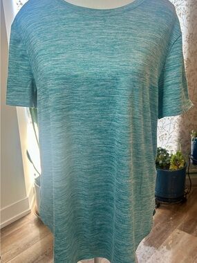Blue-Teal Short Sleeve Sketchers Women's Top (Large)